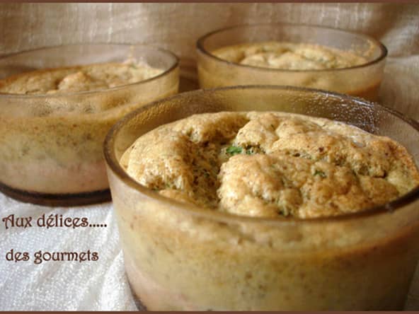 petits soufflés de foies de volailles