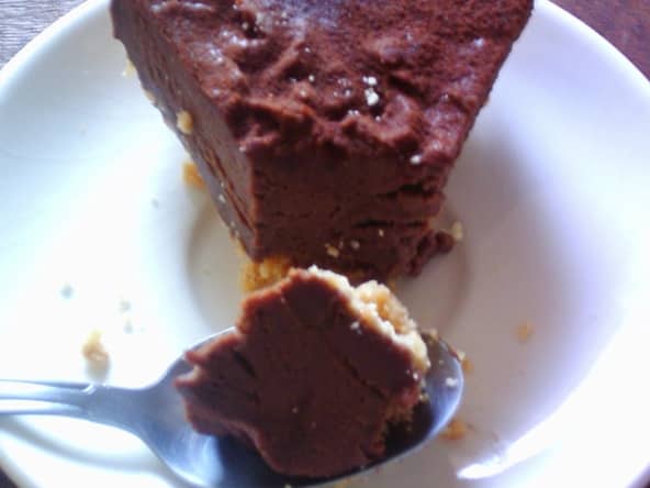 Cheesecake sans cuisson au chocolat et au caramel beurre salé