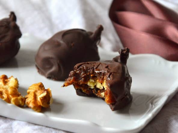 Bouchées de Figues aux Noix et au Chocolat