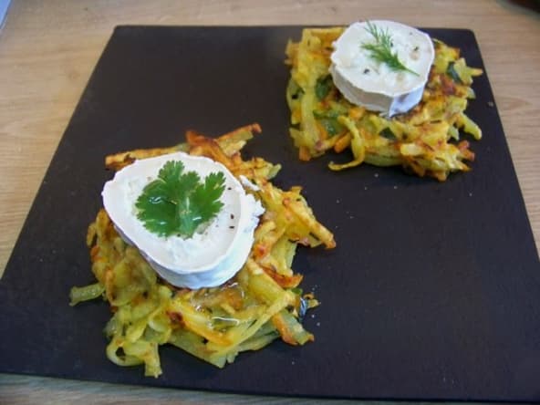Gaufres de pommes de terre et carottes au chèvre, piment d'Espelette et huile de truffe