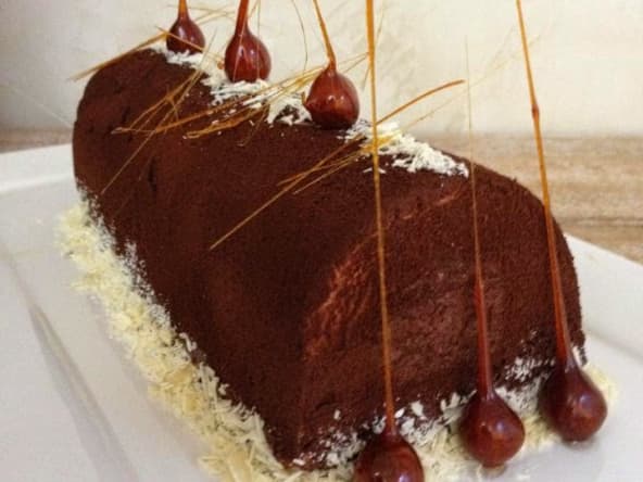 Bûche de Noël au chocolat, crémeux à la vanille de bourbon