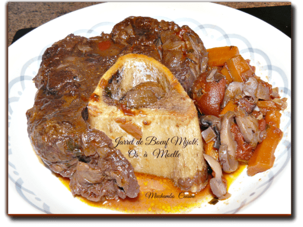 Jarret de bœuf mijoté avec des os à moelle