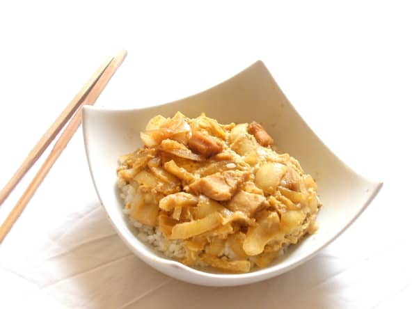 Oyakodon du Japon