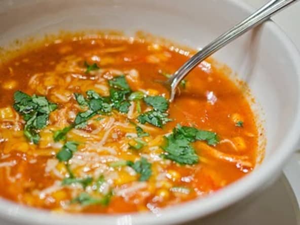 Soupe tortilla au bouillon de poulet