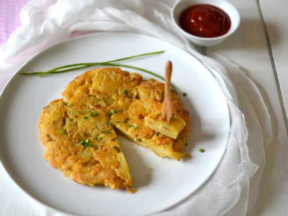 Tortilla de pommes de terre aux oignons