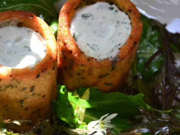 Financiers au roquefort et ail des ours