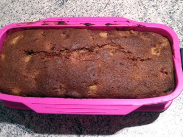 Cake framboises et rhubarbe