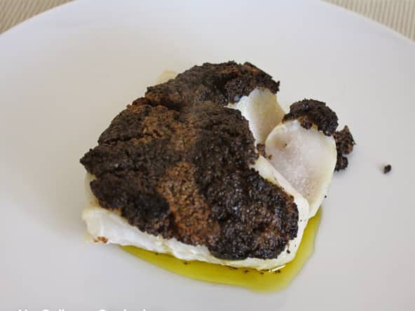 Filet de cabillaud à la tapenade noire