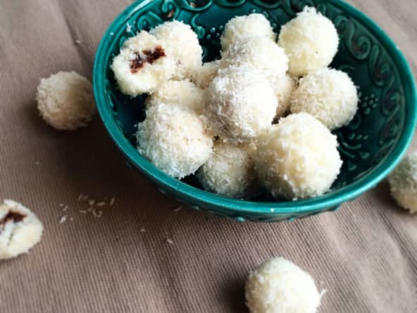 Bouchées noix de coco coeur ganache au chocolat