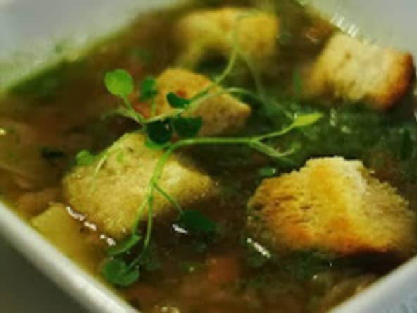 Soupe minestrone à la péruvienne vegan