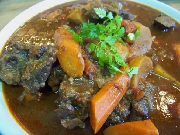 Sauté de boeuf en cocotte