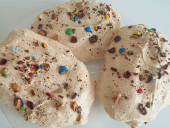 Meringues au M&Ms