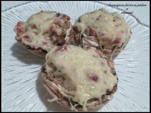 Champignons farcis au jambon et emmental