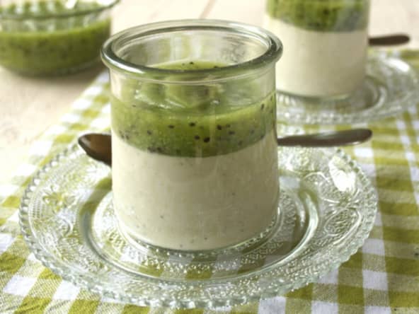 Panna cotta au coulis de kiwi