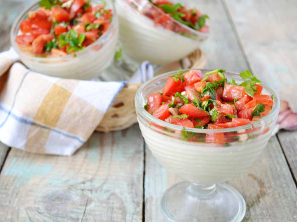 Panna cotta de chou-fleur et tomates basilic.