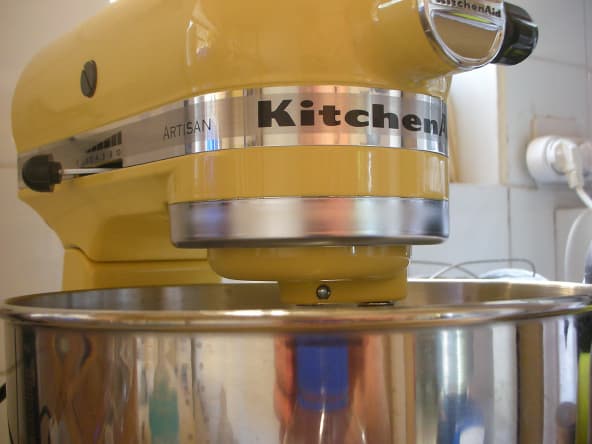 Robot kitchenaid jaune