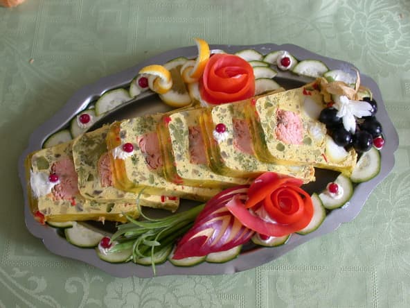 Terrine de poisson en tranches
