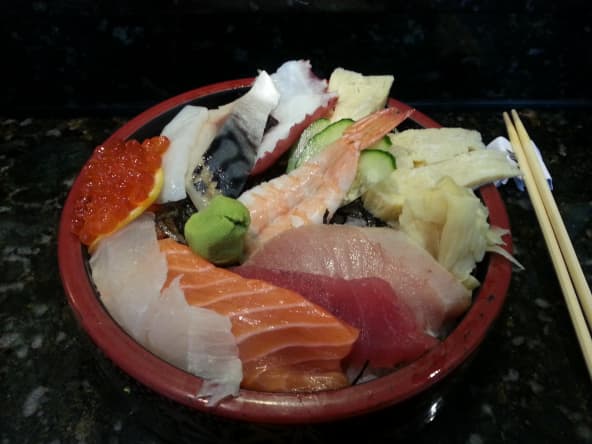 Bol de chirashi