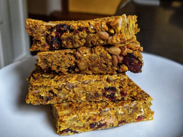 Barres de céréales au curcuma