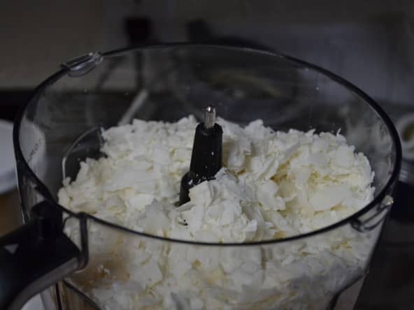 Beurre de noix de coco dans un blender