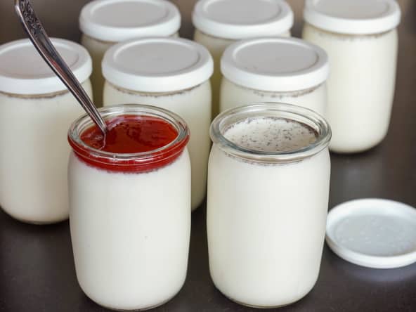 Yaourts maison vanille et fraise