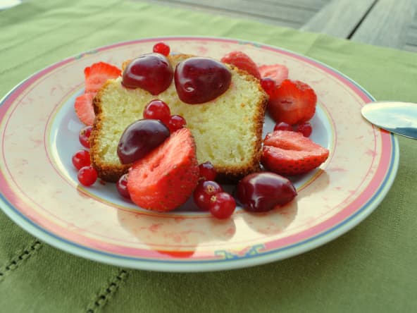 Gâteau au yaourt aux fruits rouges