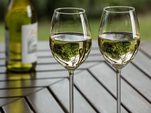 Verres de vin blanc sec