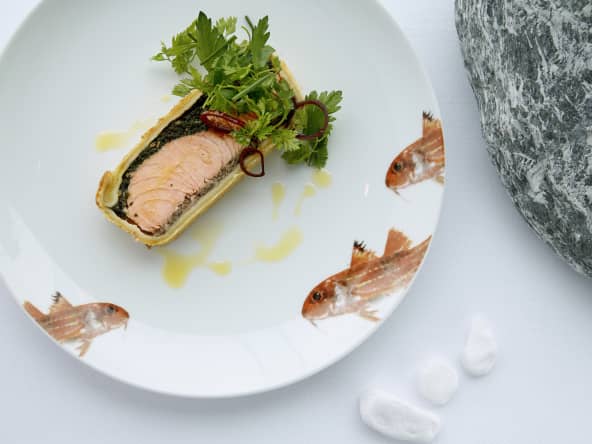 Assiette de koulibiac de saumon