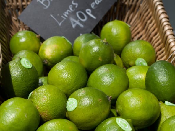 Panier de citrons verts