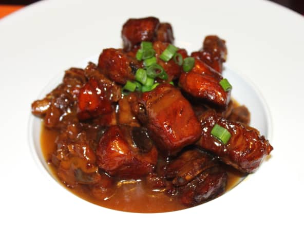 Plat Chinois avec sauce aigre-douce