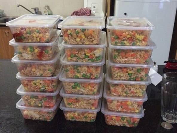 Contenants avec repas pour la semaine