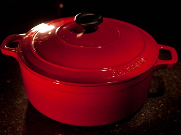 Cocotte rouge en fonte