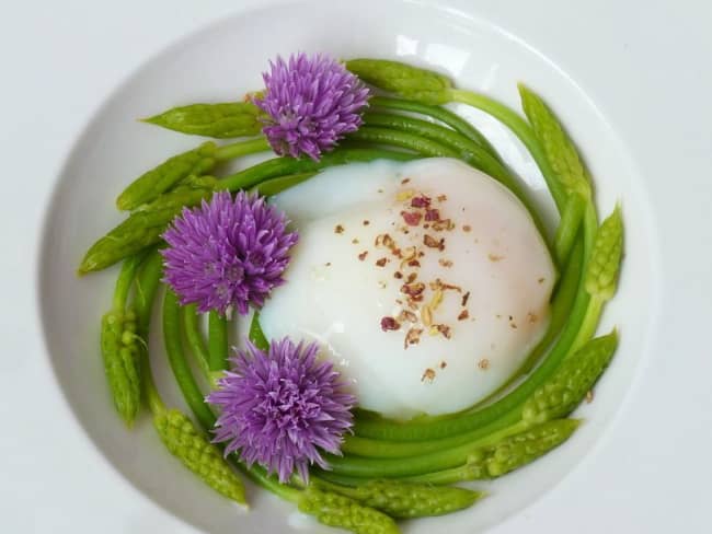 Oeuf parfait et asperges des bois