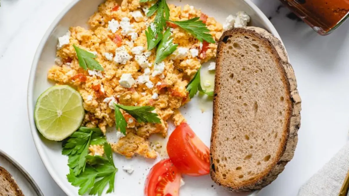 Oeufs brouillés à la marocaine