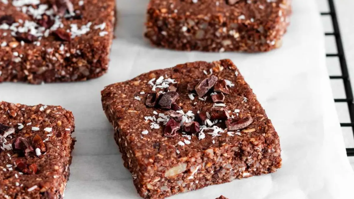 Barres sans cuisson aux fraises