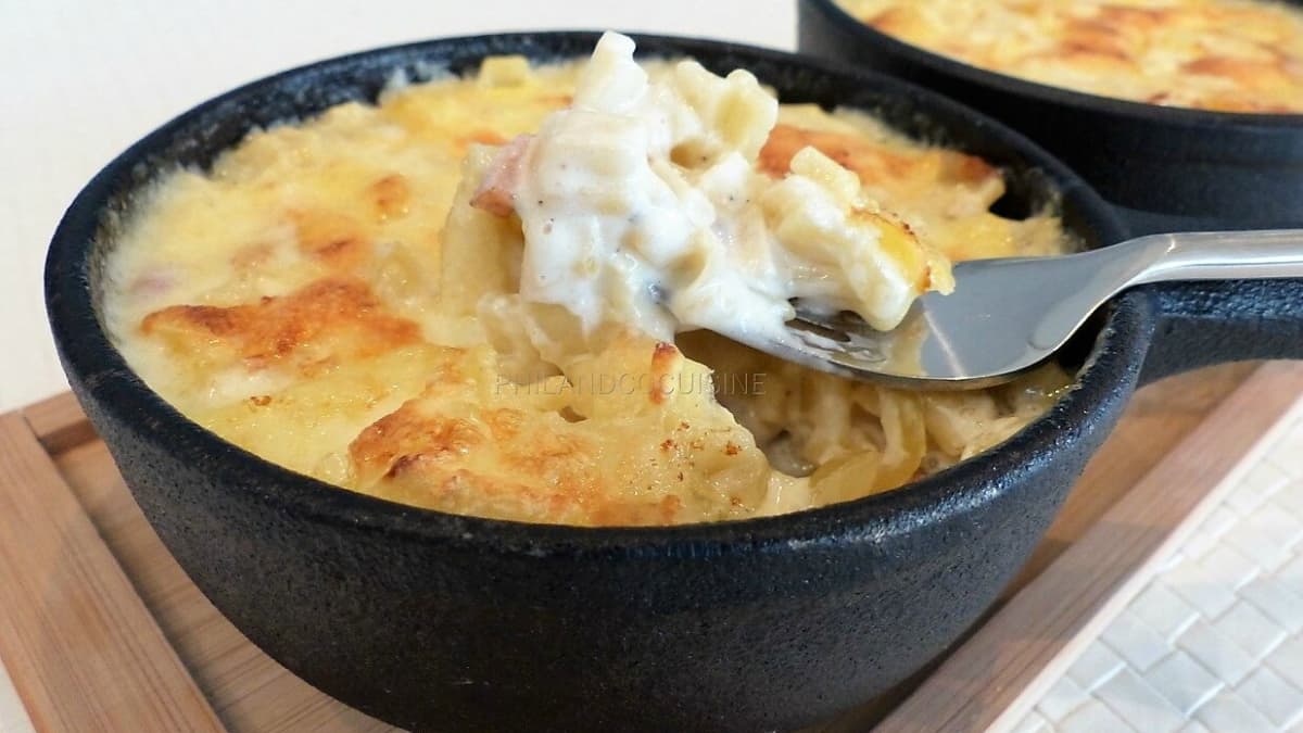 Bols de croziflette aux lardons et Reblochon