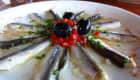 Assiette de filets d'anchois marinés