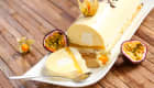 Bûche à la mangue et aux fruits de la passion