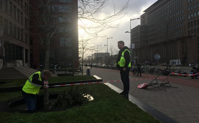 Code rood! Storm trekt over Amsterdam | Liveblog gesloten
