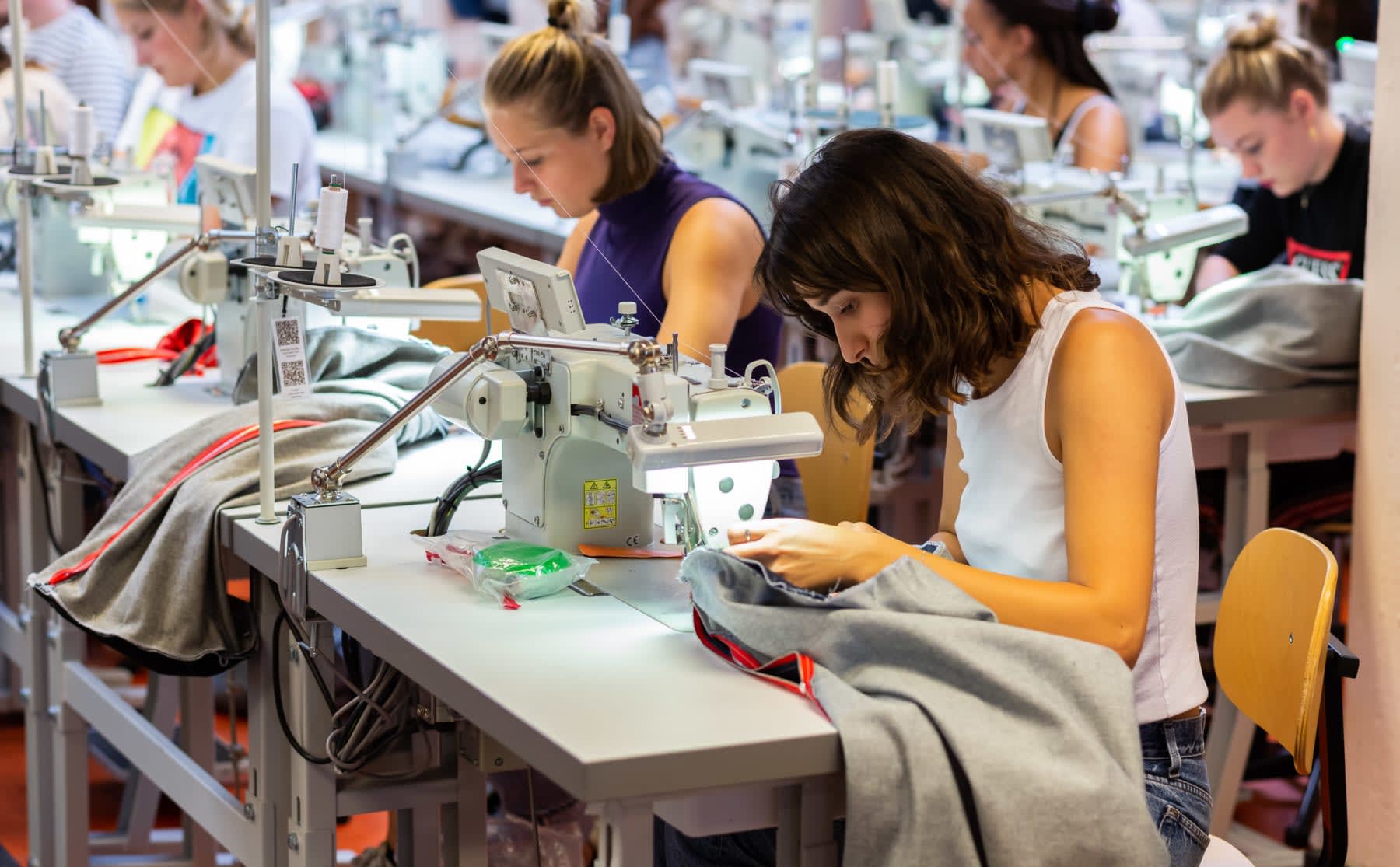 Mening: AMFI zou studenten niet langer met bont moeten laten werken