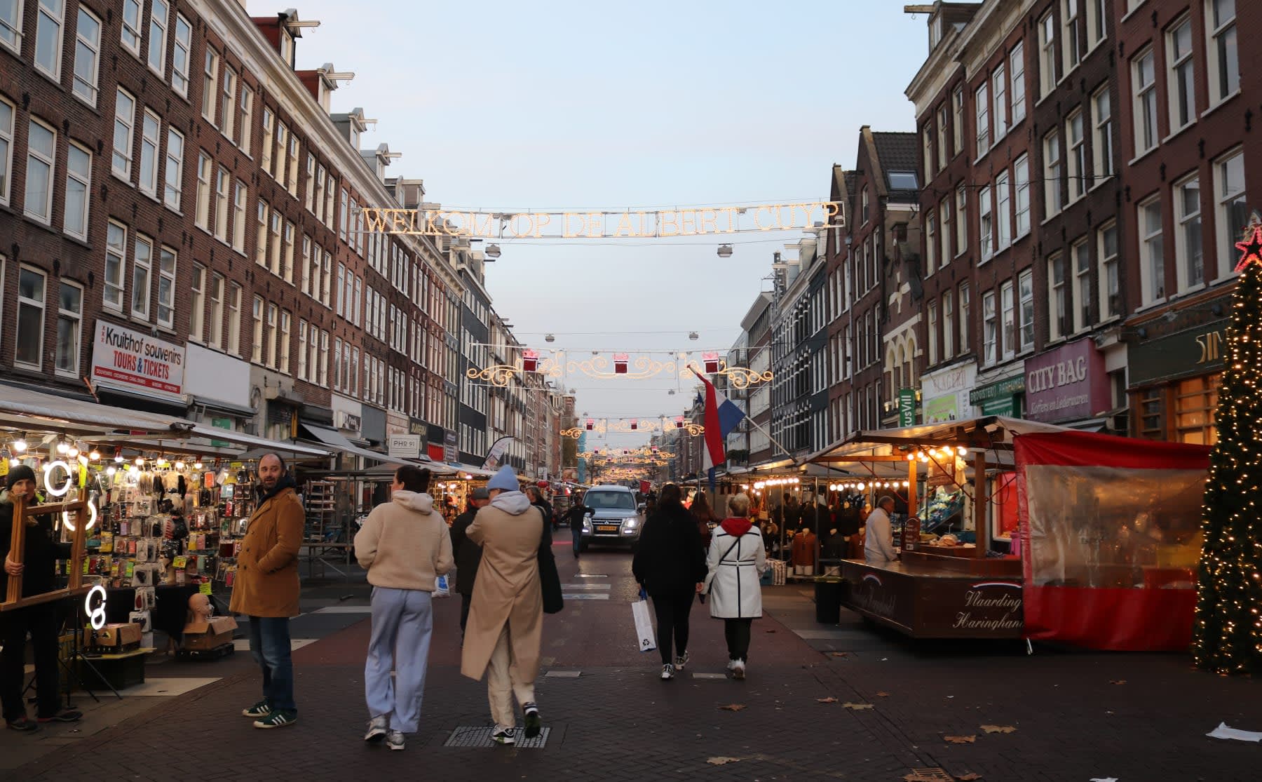 pijp7 Vijf wandelingen voor HvA’ers, dwars door het mooiste van Mokum