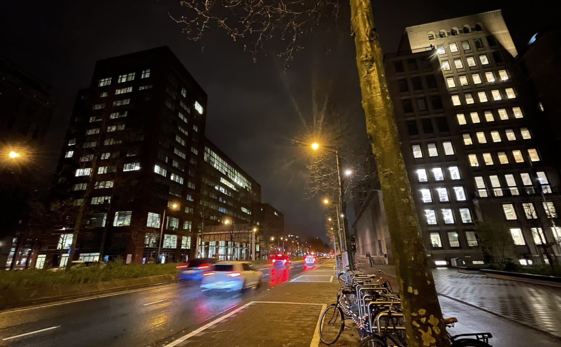 beeldig-het-einde-van-een-dag-op-de-amstelcampus-image Beeldig: het einde van een dag op de Amstelcampus
