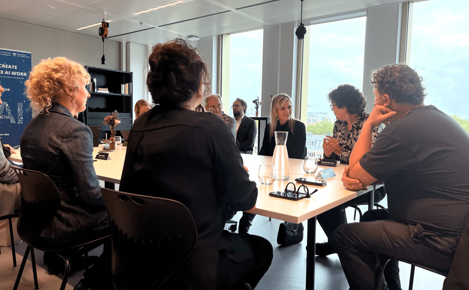 maxima-op-de-hva-om-te-praten-over-verantwoord-gebruik-van-ai-image Máxima op de HvA om te praten over verantwoord gebruik van AI