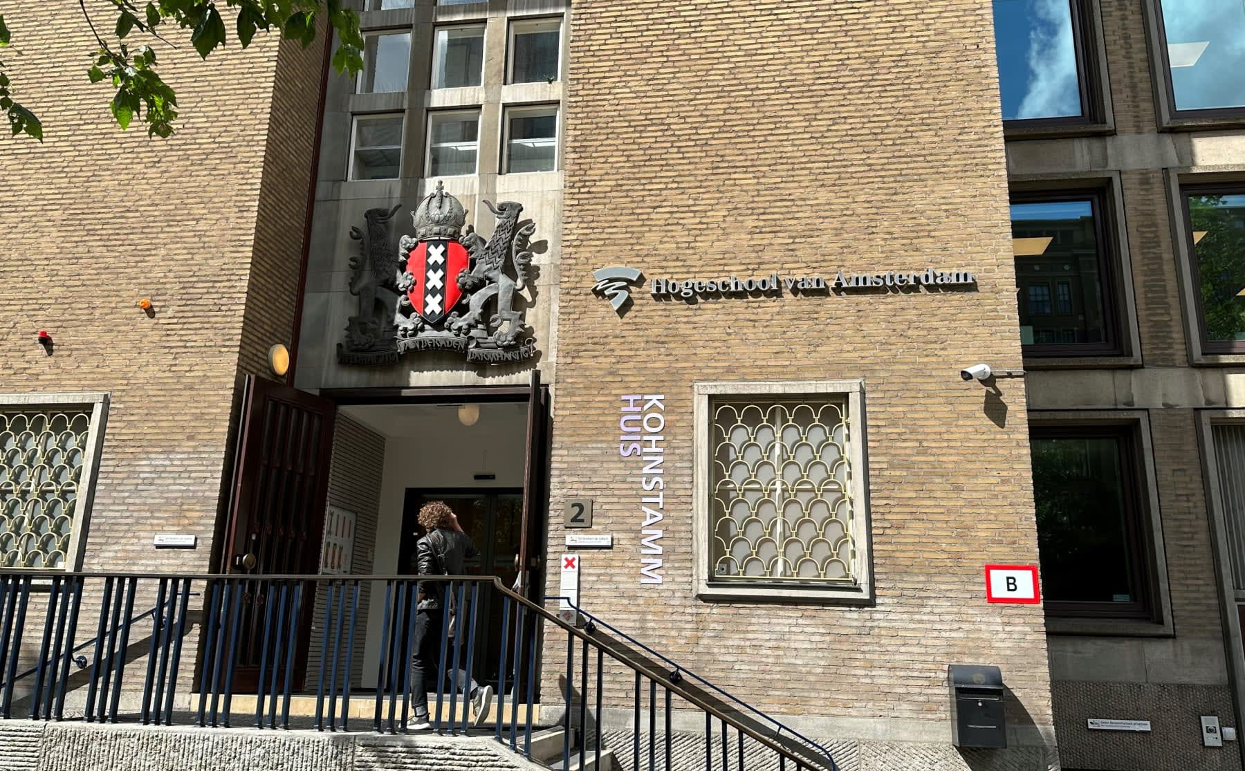 Nieuwtje: stagevergoeding bij HvA naar 500 euro