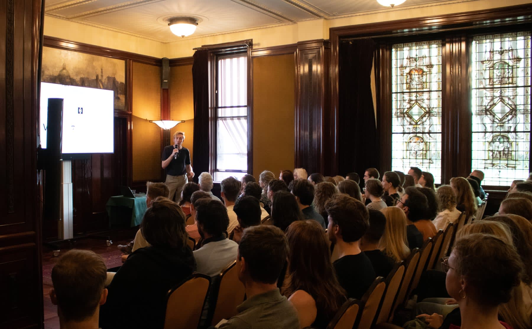 erik-scherder-over-mentale-gezondheid-ik-neem-geen-colleges-meer-op-image Erik Scherder over mentale gezondheid: ‘Ik neem geen colleges meer op’