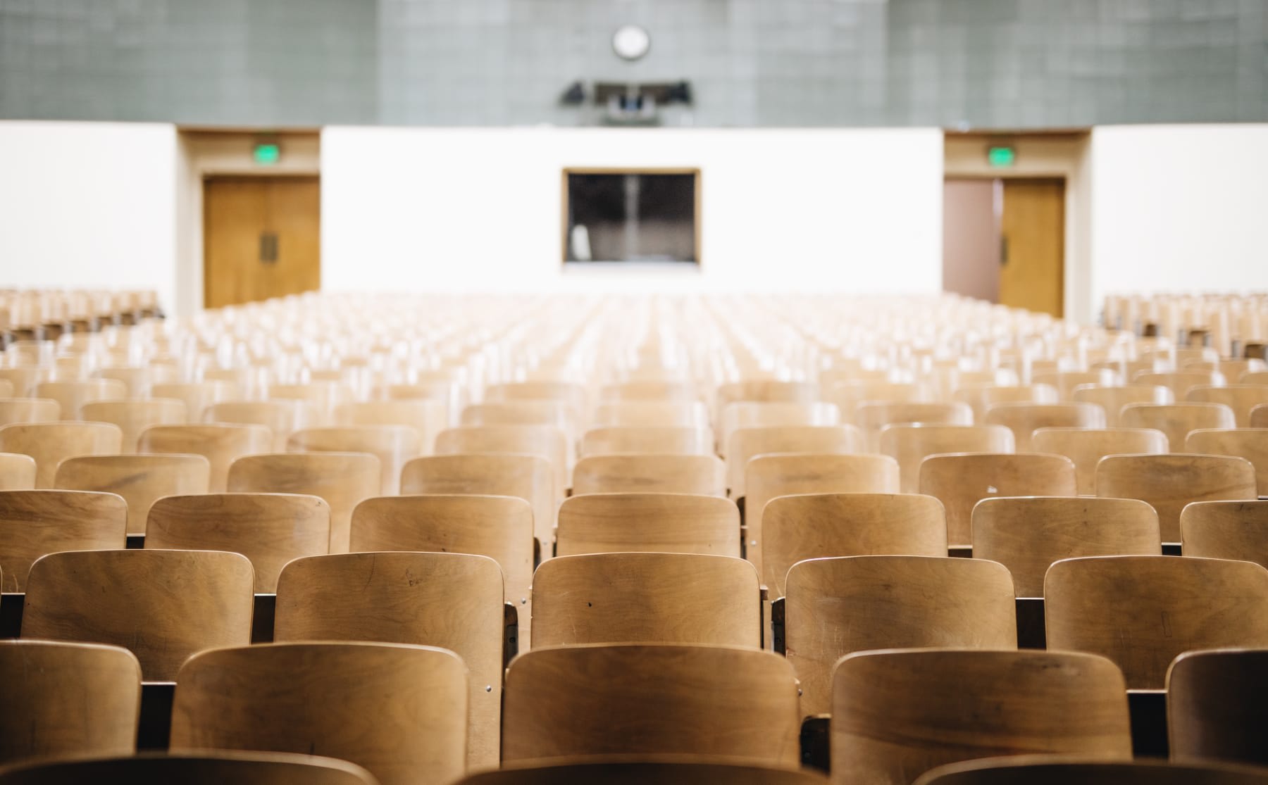 gastcolumn-van-angst-voor-school-naar-zingend-de-collegebanken-in-image Gastcolumn: van angst voor school naar zingend de collegebanken in