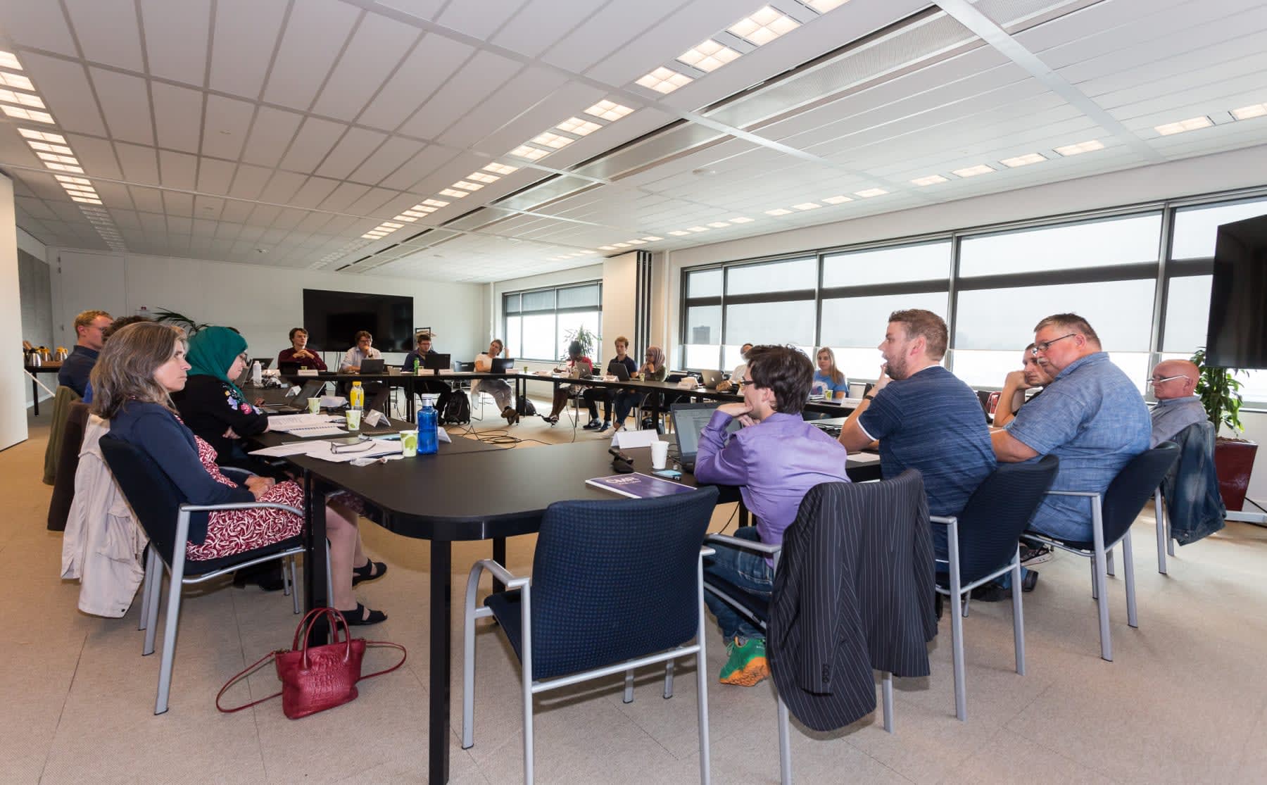 medezegge-wat-onder-studenten-loopt-het-weer-niet-storm-voor-de-cmr-verkiezingen-image Medezegge-wat? Onder studenten loopt het weer niet storm voor de CMR-verkiezingen