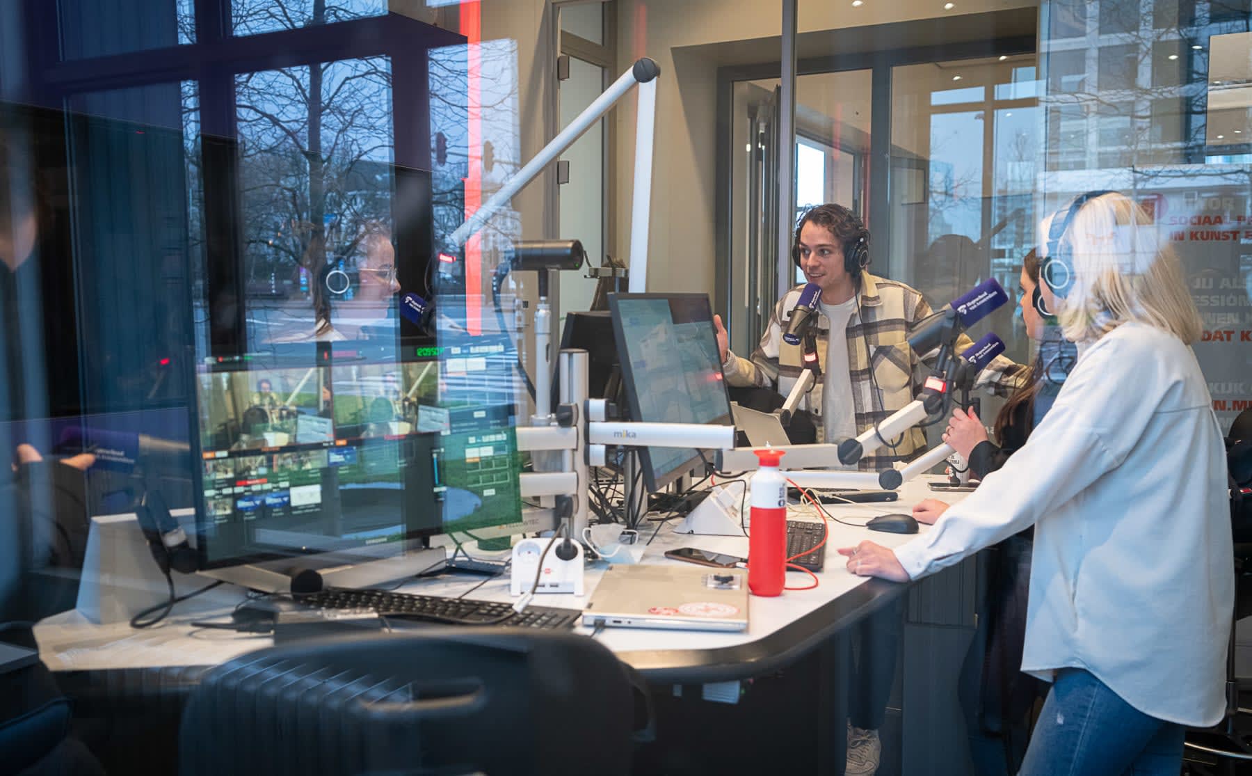 een-halve-dag-non-stop-studenten-op-je-radio-terug-naar-de-campus-image Een halve dag non-stop studenten op je radio: ‘Terug naar de campus’