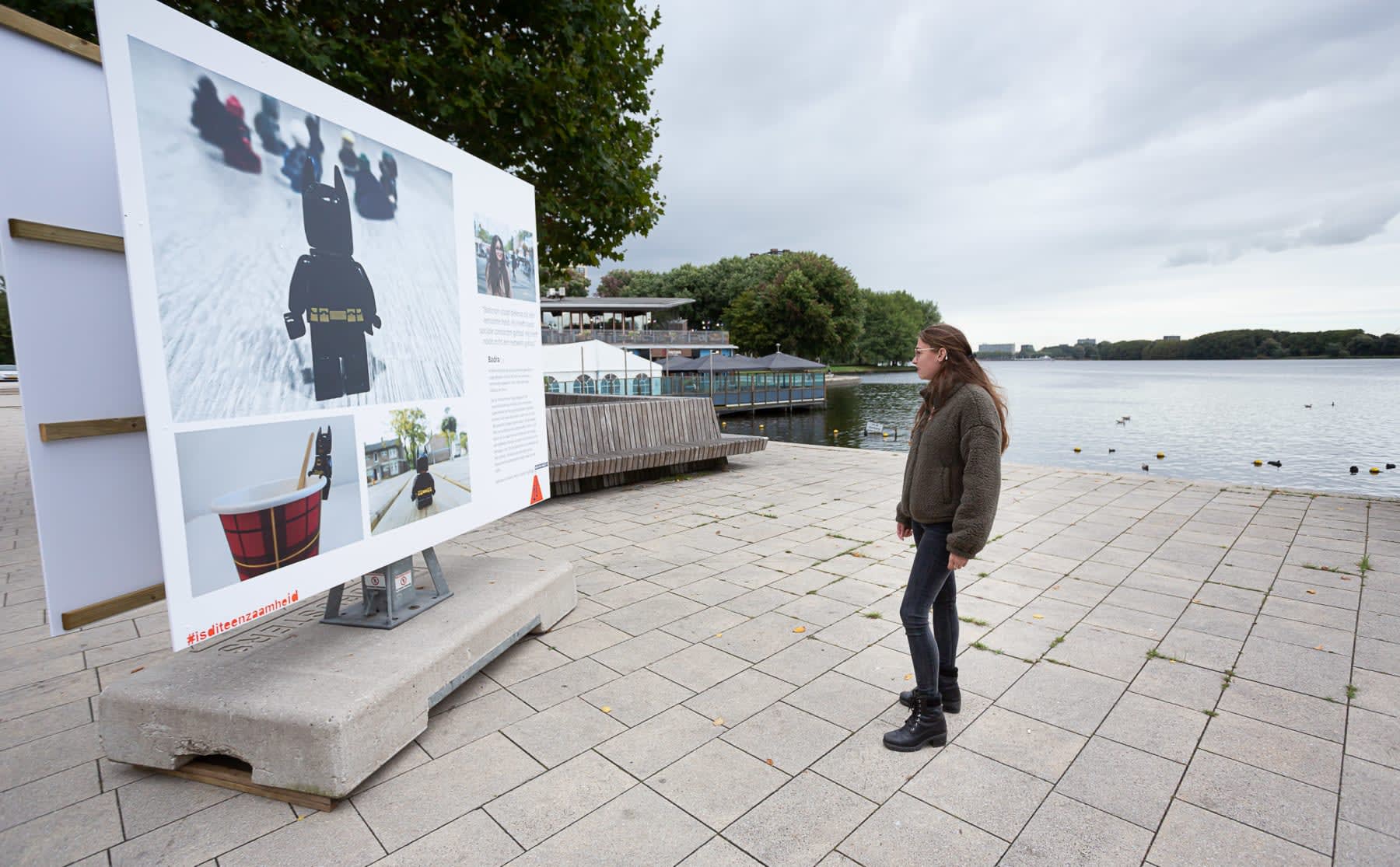 Hoe Batman en katten eenzaamheid in Nieuw-West symboliseren