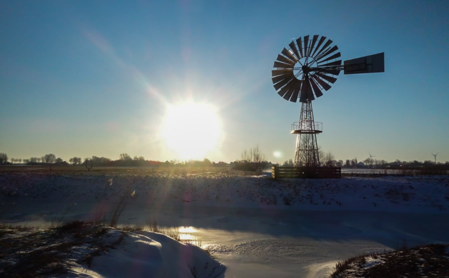de-doorgeefcamera-op-mijn-schaatsen-rijd-ik-zo-naar-omringende-dorpen-image De doorgeefcamera: ‘Op mijn schaatsen rijd ik zo naar omringende dorpen’